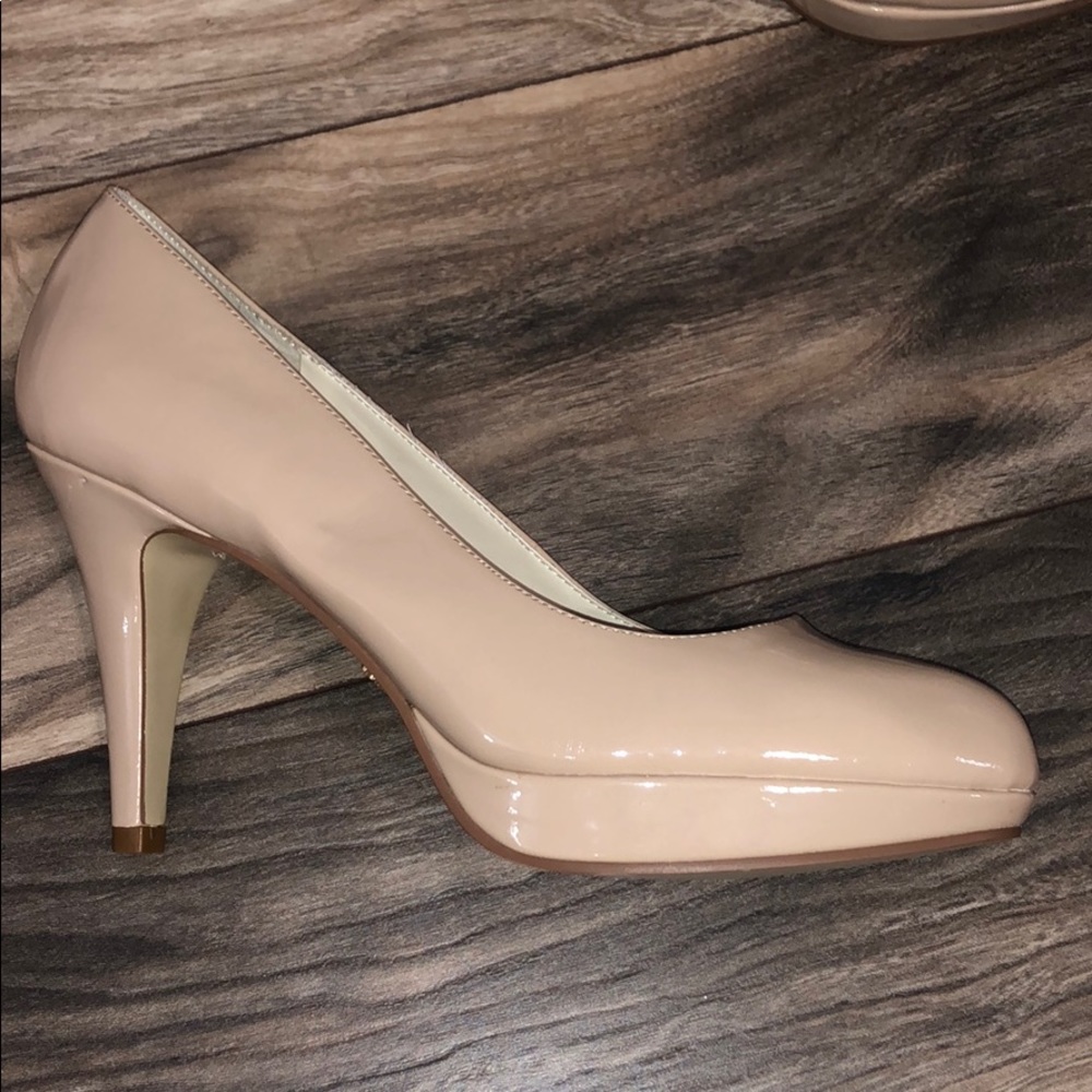 Nickels Nude Pumps Size 7.5